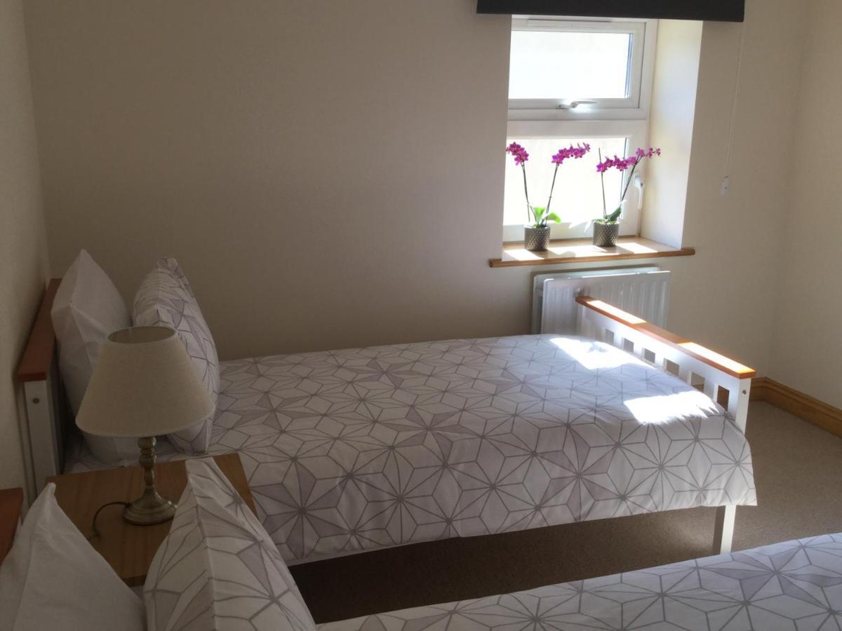 6 Beili Priory Lägenhet Abergavenny Exteriör bild